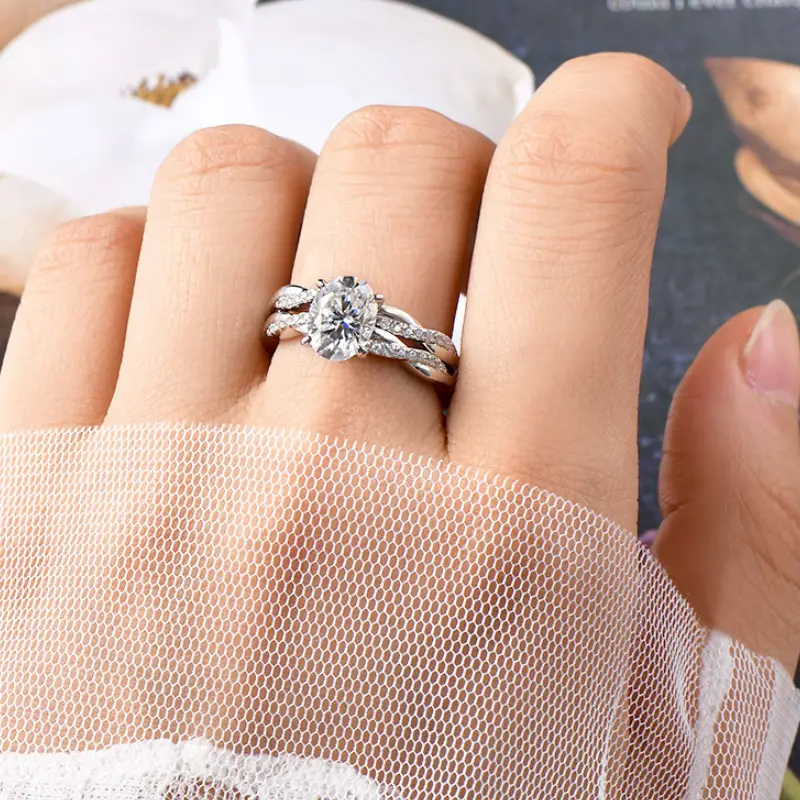 Stylish Twisted Band 2 Carat Moissanite Ring Set for Women Sterling Silver | Mireli Jewelry Modern Gift Idea