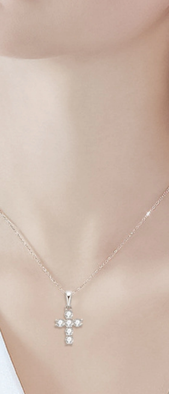 Gilded Cross Moissanite Necklace in 18K Gold Plated Sterling Silver – Elegant Women’s Jewelry Gift for Sale in UK, US, Canada, Australia, Germany, France, Japan, Korea, New Zealand